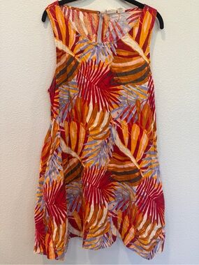 C&C California Linen Top with Red, Orange & Blue Tropical Print